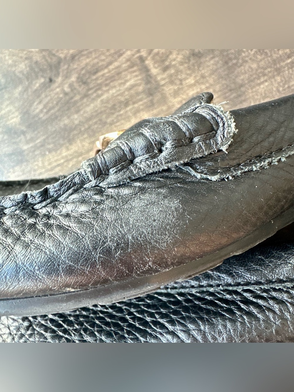 COACH "Olive" Black Pebbled Leather Loafers Flats Gold Chain Hardware Size 9B - Picture 14 of 16